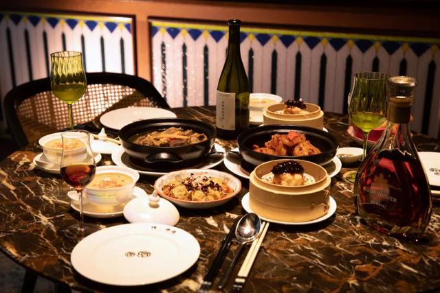 属羊人2022年的贵人（属羊2022年财运方位）