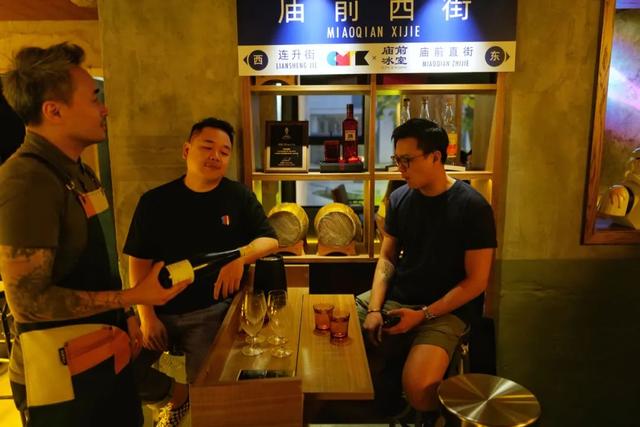 属羊人2022年的贵人（属羊2022年财运方位）