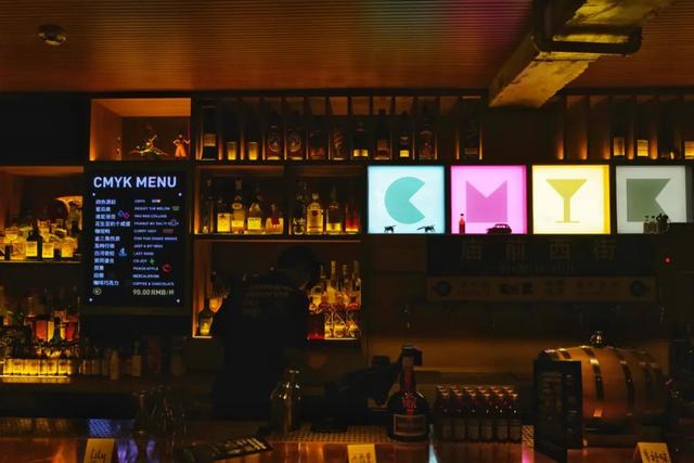 属羊人2022年的贵人（属羊2022年财运方位）