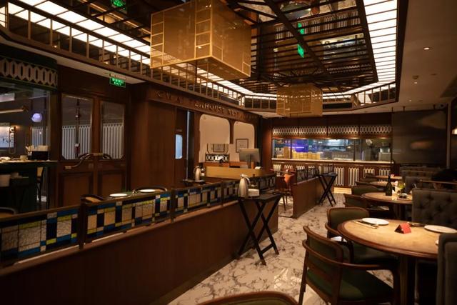 属羊人2022年的贵人（属羊2022年财运方位）