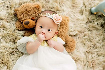 022年11月份女孩名字,女孩名字好听清纯优雅"