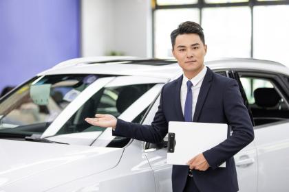 020年农历六月初八出生的男孩起名，男宝宝名字推荐"