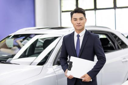 020年农历六月初八出生的男孩起名，男宝宝名字推荐"