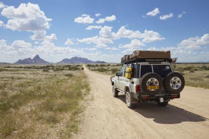 021端午节出生的五行缺金起名推荐,起名带什么字好"