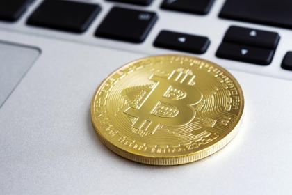 019年8月3号卯时出生的男孩怎么起名字，五行属什么"