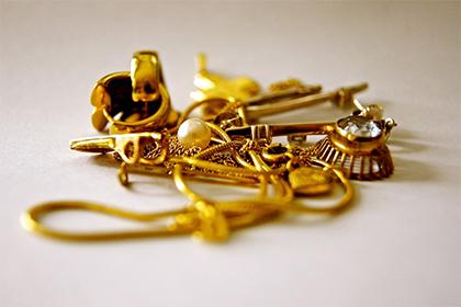 019年6月10号出生的女宝宝五行缺火要怎么起名字"