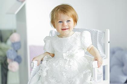 019年4月22号午时出生的女孩如何起名"