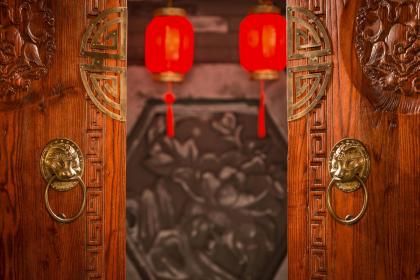 018年农历九月十二日出生的男宝宝名字起名，这天黄历如何？"