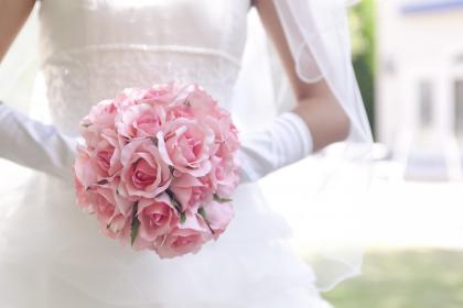 姓刘的女孩中性名字起名推荐,刘姓宝宝好名字推荐！